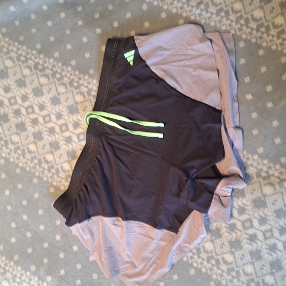 Adidas Green and Purple Athletic Shorts Lightweight Performance - Picture 12 of 12